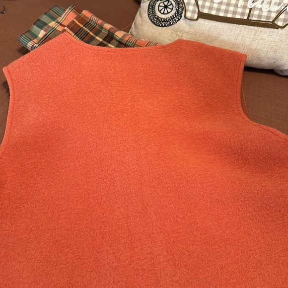 Studio vest Great fall color - Picture 3 of 5